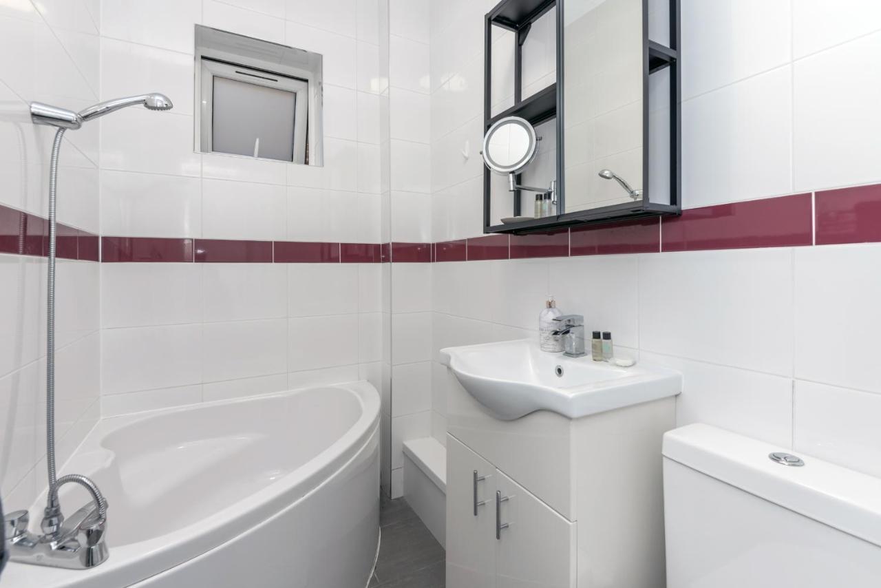 Taylor'S Apartment Wimbledon London Eksteriør bilde