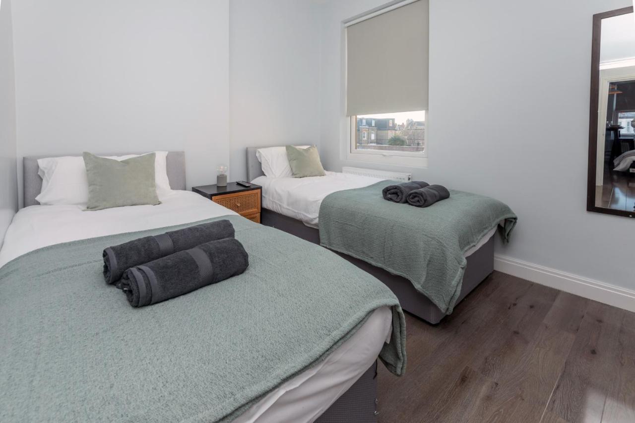 Taylor'S Apartment Wimbledon London Eksteriør bilde
