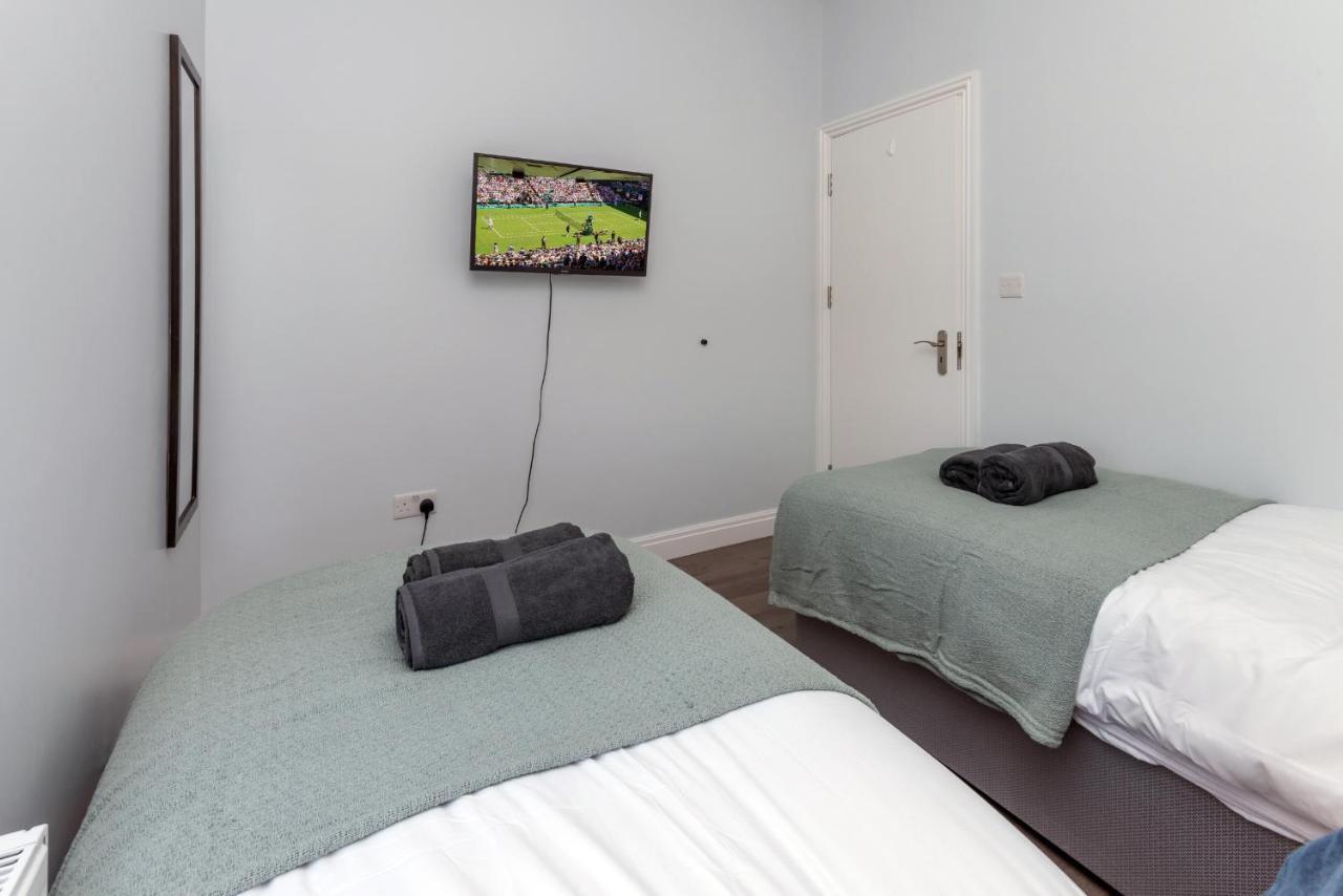 Taylor'S Apartment Wimbledon London Eksteriør bilde
